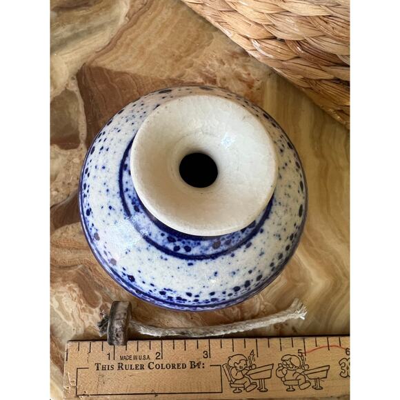 Pottery blue and white small oil lamp - Picture 6 of 6